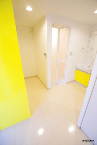 ビガーポリス14３松ヶ枝町　仲介手数料無料の洋室