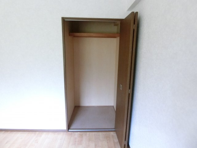 コンフォート津々山の収納