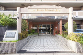 【エントランス】 | オートロック完備マンションです☆