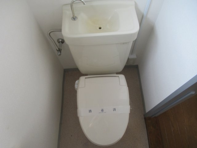 ラポール前田 Bのトイレ
