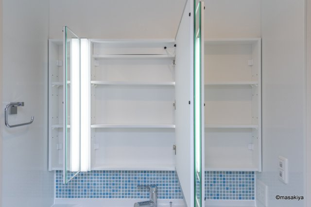 ライトグリーン鶴賀の洗面所