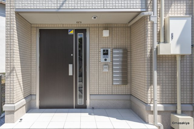 ライトグリーン鶴賀のエントランス