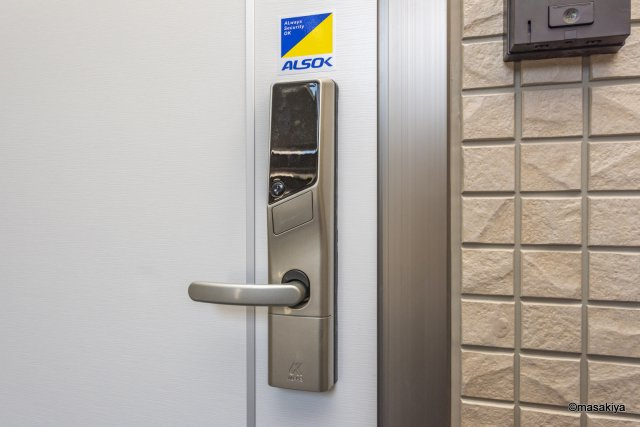 ライトグリーン鶴賀のエントランス