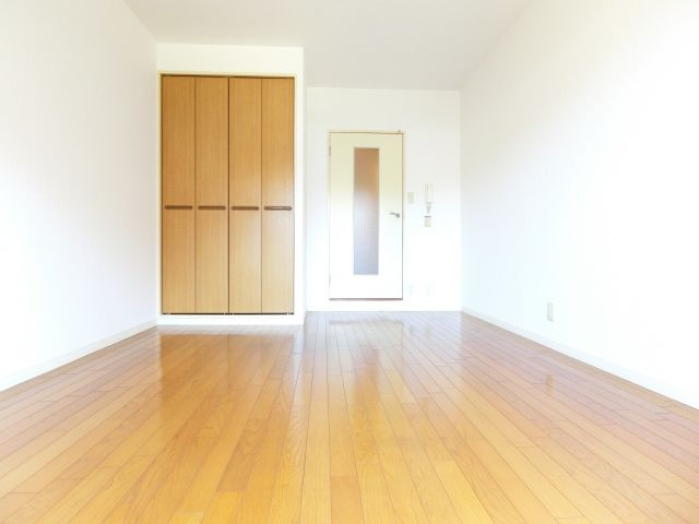 クレアール西川の居間・リビング