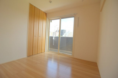 【洋室】 | メルヴェイユ泉