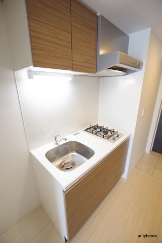 ファーストフィオーレ江坂グレイス 仲介手数料無料のキッチン