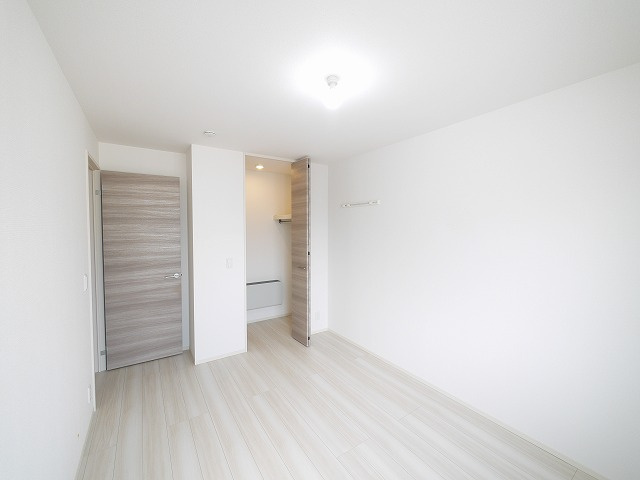 ハイドランジア加茂の洋室|広々とした洋室です