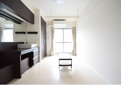 【居間・リビング】 | アルバーロハラジュク | ※反転タイプ