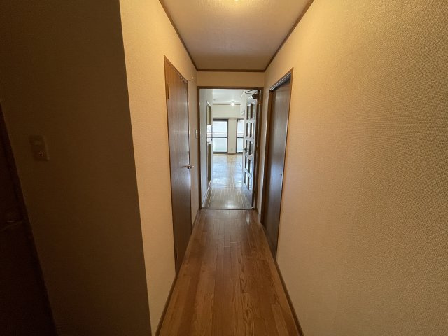 アルテス佐野の内装