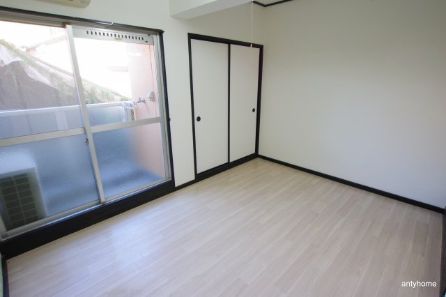 長井ハイツ淡路　仲介手数料無料の洋室