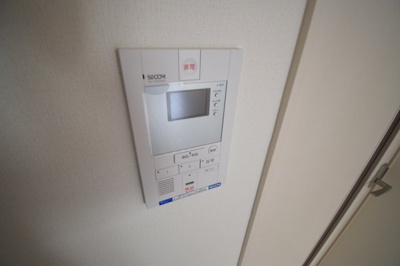 【セキュリティ】 | ハビテ兵庫駅南 | TVモニター付きで安心です