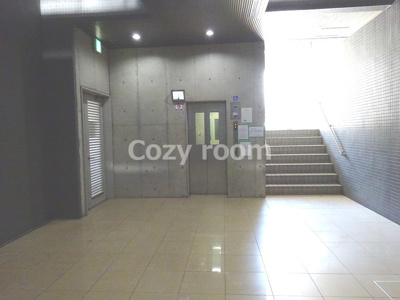 【ロビー】 | H’sflatsイータフラッツ | お洒落なロビーです