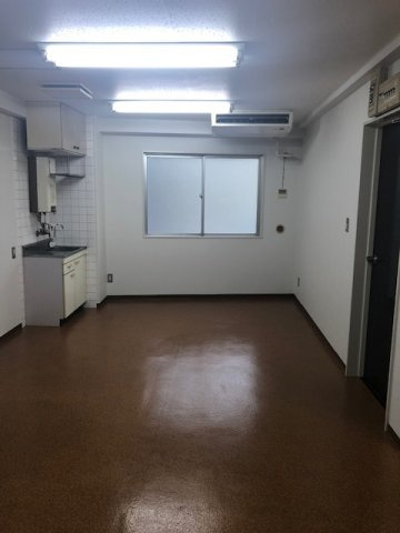 日本橋櫻井ビルの内装