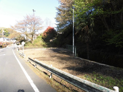 【前面道路含む現地写真】 | 勝沼2丁目売地