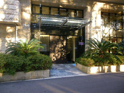 【エントランス】 | S-RESIDENCE福島Luxe