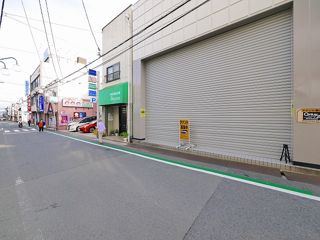 南郡山貸ビルの周辺