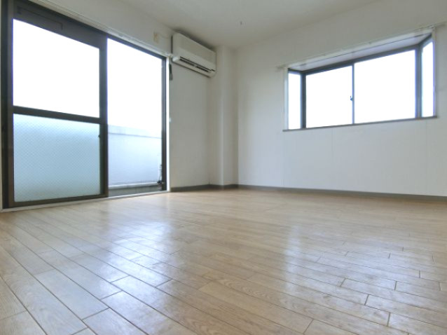 スカイ南花台の寝室