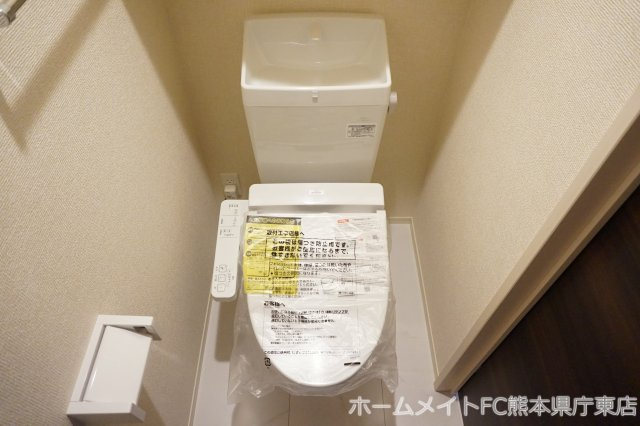 熊本市中央区黒髪１丁目のアパートのトイレ