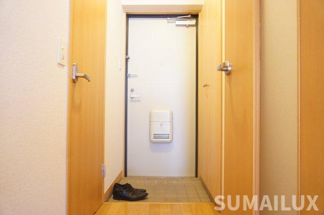 熊本市北区麻生田４丁目の賃貸マンションの玄関