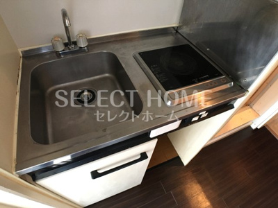  | グリーンハイツ六名