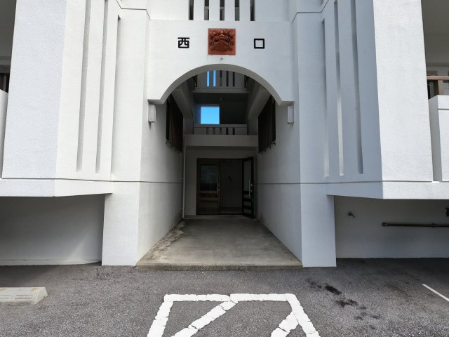マチタマンションのエントランス