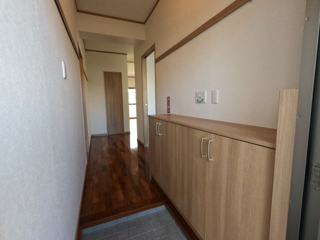 マチタマンションの玄関|サービスクローゼット