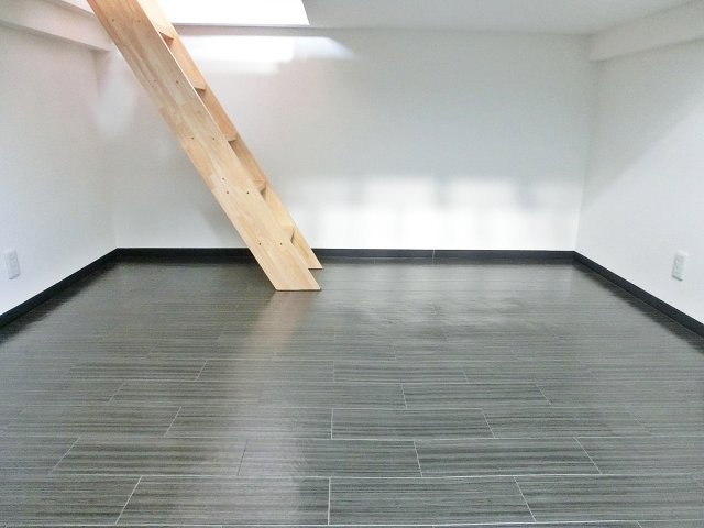 ゼウス月光の洋室