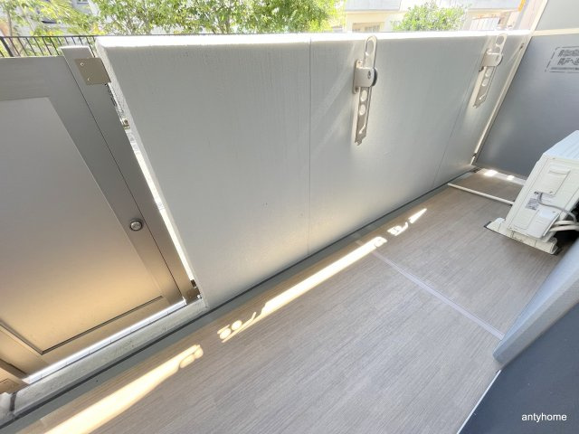 エリジオン2　仲介手数料無料のバルコニー