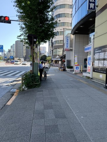 大地ビルの周辺