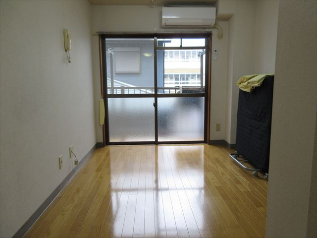 ゆうきビル| 名古屋市の賃貸ならMy賃貸の居間・リビング|ゆうきビル