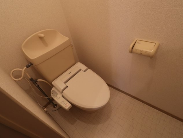 熊本市東区石原１丁目のアパートのトイレ