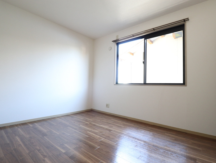 熊本市東区石原１丁目のアパートの洋室