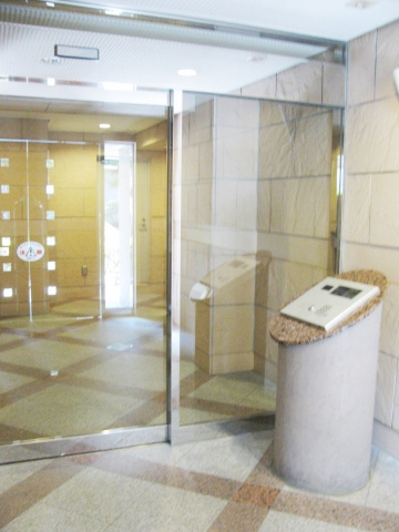 アビテ本郷のエントランス|エントランス