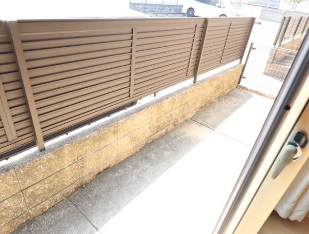 熊本市東区花立６丁目のアパートの庭