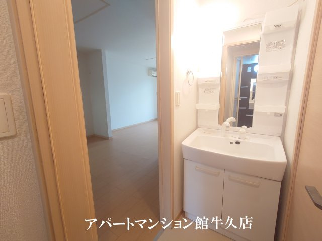 パークサイド・テラスの独立洗面台