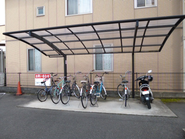 倉敷市川入のアパートのその他共用部分|自転車置き場