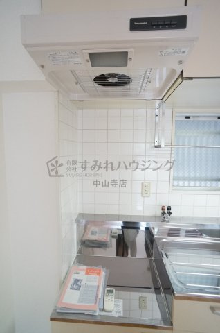 コンフィメゾン中山寺のキッチン