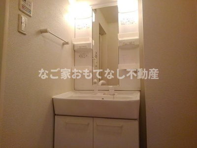 【洗面所】 | サンリット