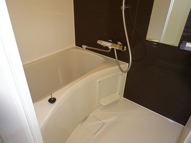 TROIS東小岩の浴室