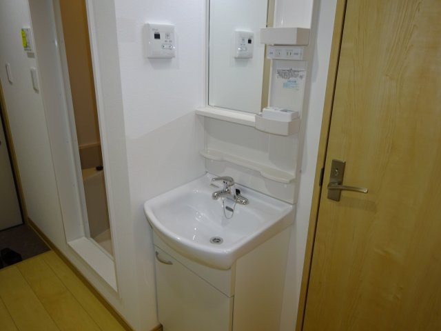 TROIS東小岩の洗面所