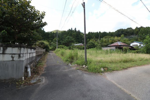 足利市名草中町の売地の外観