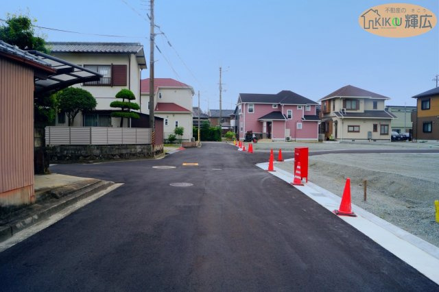 【前面道路含む現地写真】 | 高砂市中筋4丁目（全9区）9号地　土地　 | 建築条件無し