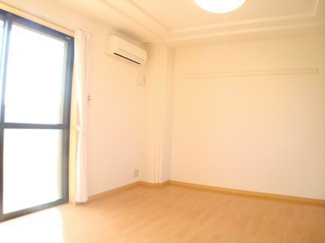 【寝室】 | SMILE