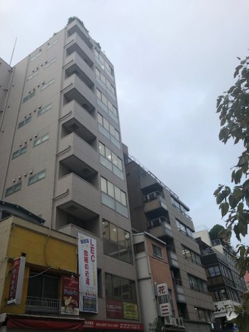 日本橋大江戸ビルの外観