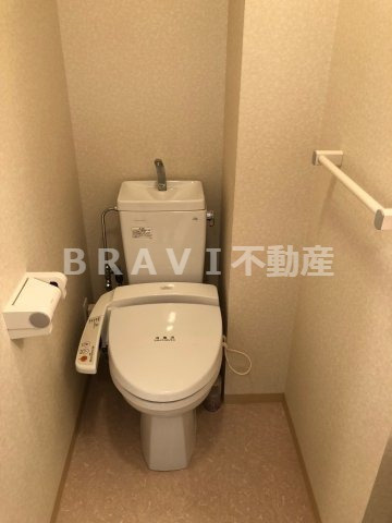 ヴィラタワー谷町　BRAVI不動産のトイレ|【ヴィラタワー谷町】トイレです