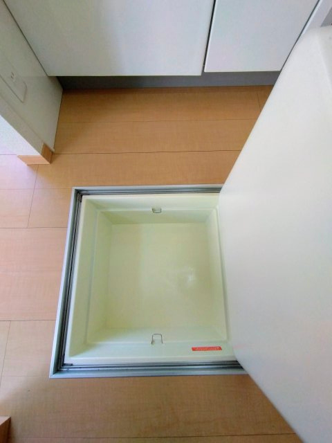 フォースクエア岡田の収納