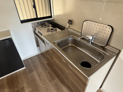 【キッチン】 | ルミエールモトヤマ