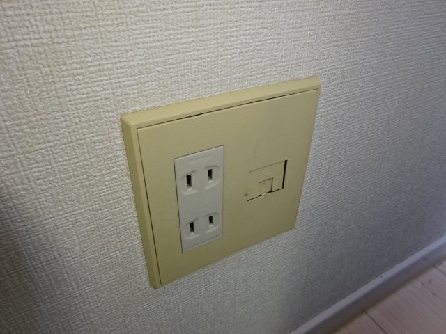 Lindの設備|電話モジュラー