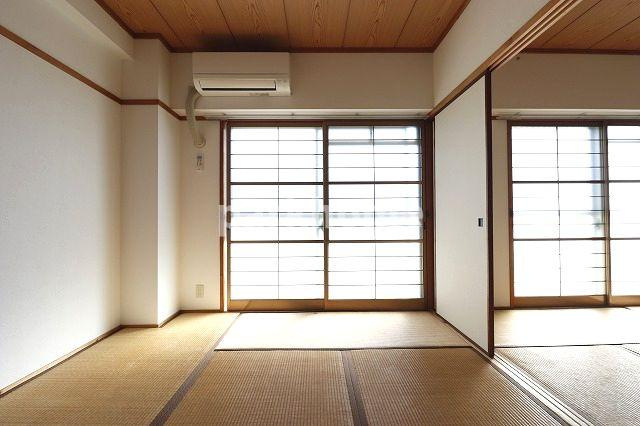 カーサ一ツ橋の和室|日本らしい落ち着いた雰囲気の和室です
