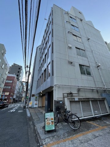 第一東英ビルの外観